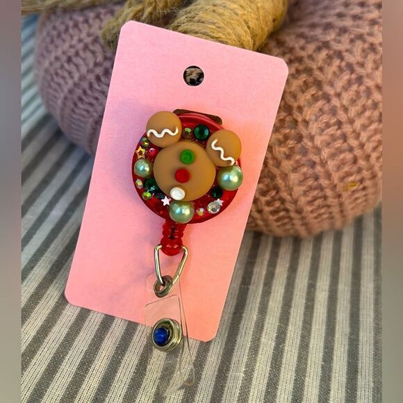 Mickey Mouse Baked Goods Christmas Clip On Badge Reel Handmade New - Picture 1 of 2